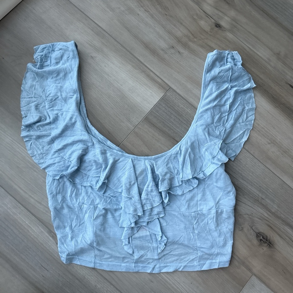 Free People flowy top crop top